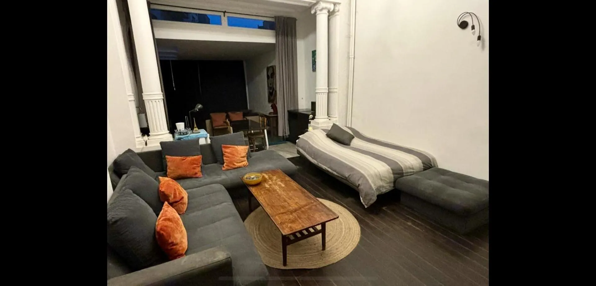 Art Apartment Брюссель